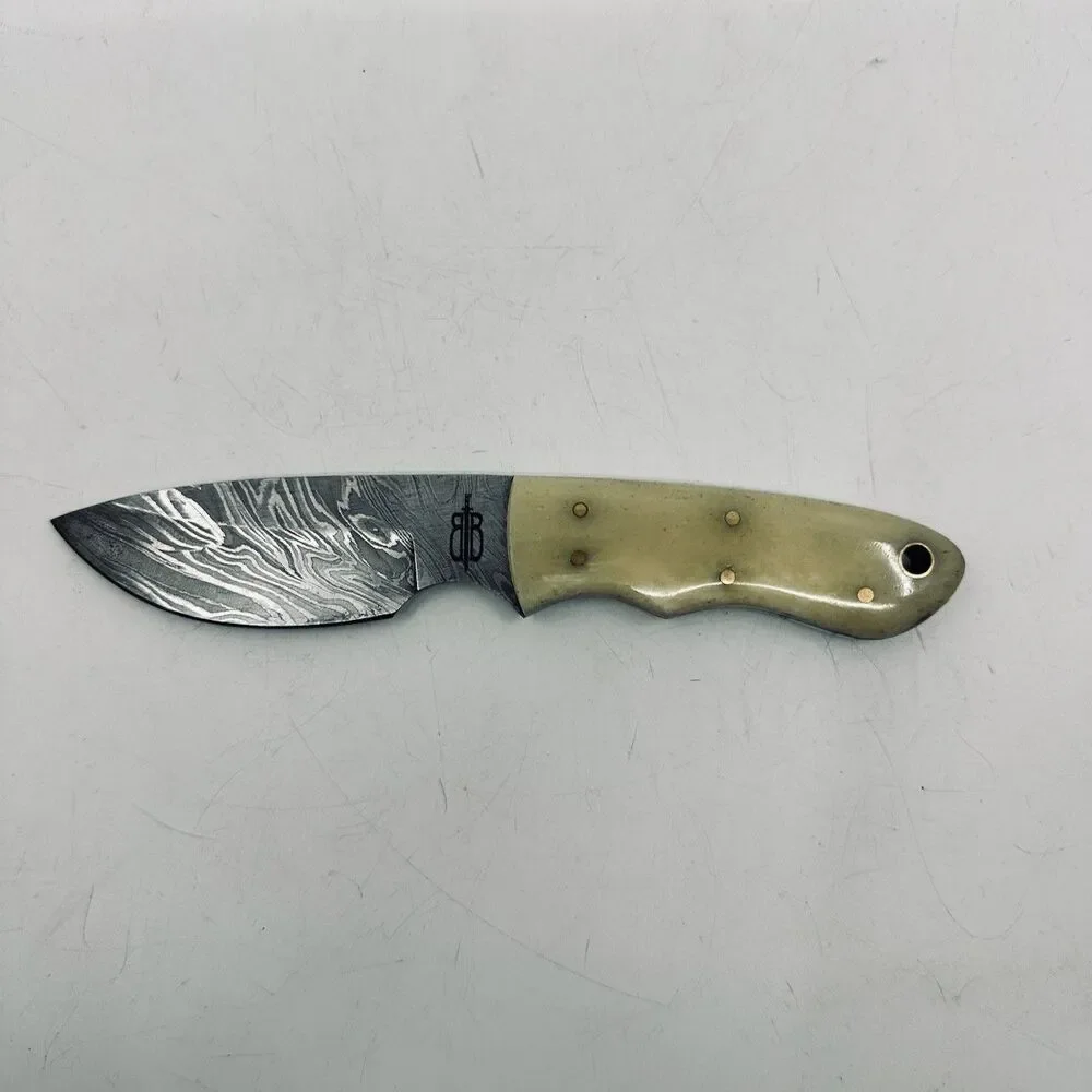 Handmade Damascus Steel Hunting Knife Bone Handle Leather Sheath